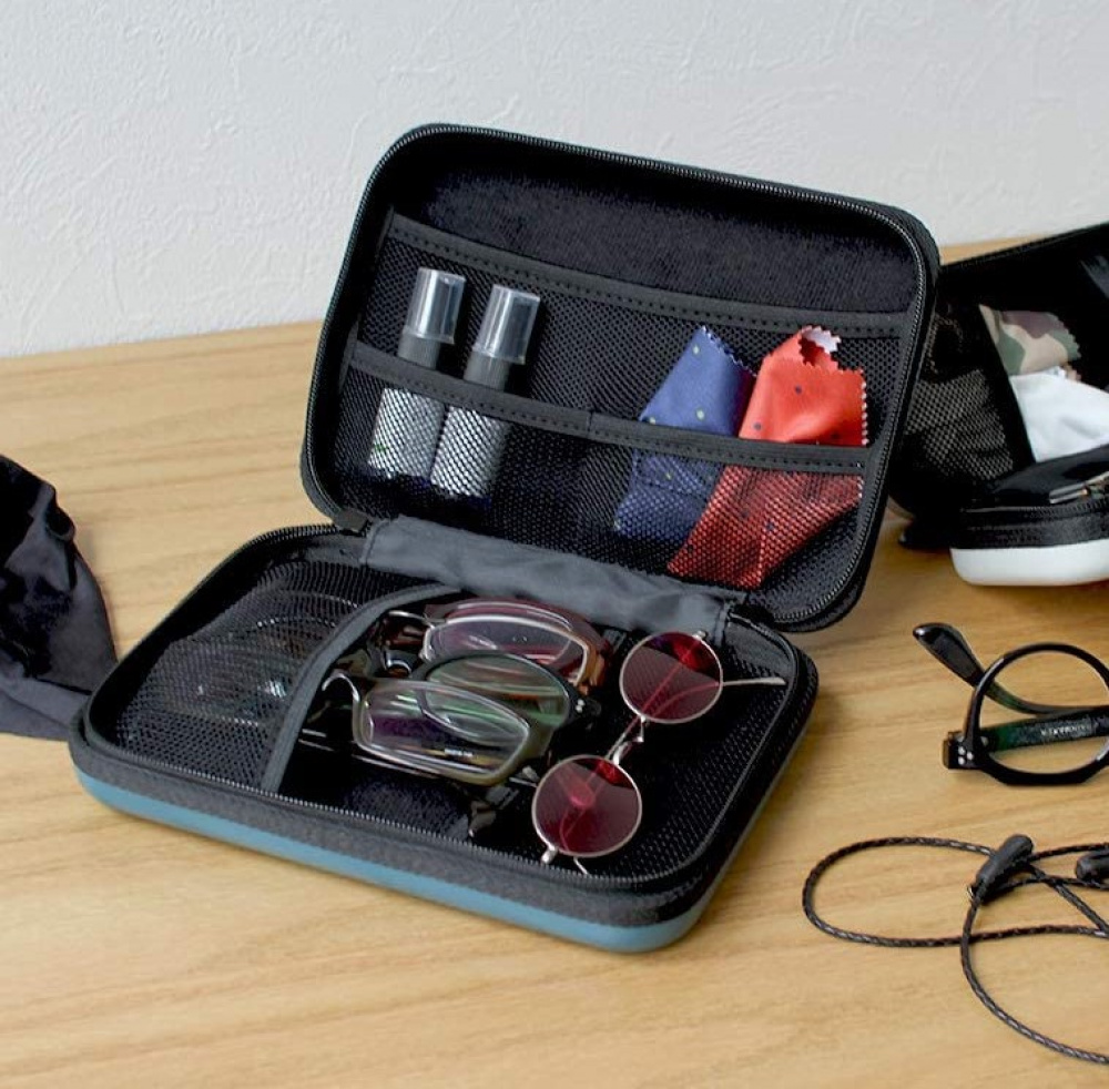 Fodral för sladdar mm, LARGE HARD SHELL CASE, 21,4 x 6 x H 15 cm, Nähe i gruppen Förvaring / Förvaring på resa / Packpåsar och packkuber hos SmartaSaker.se (40610)