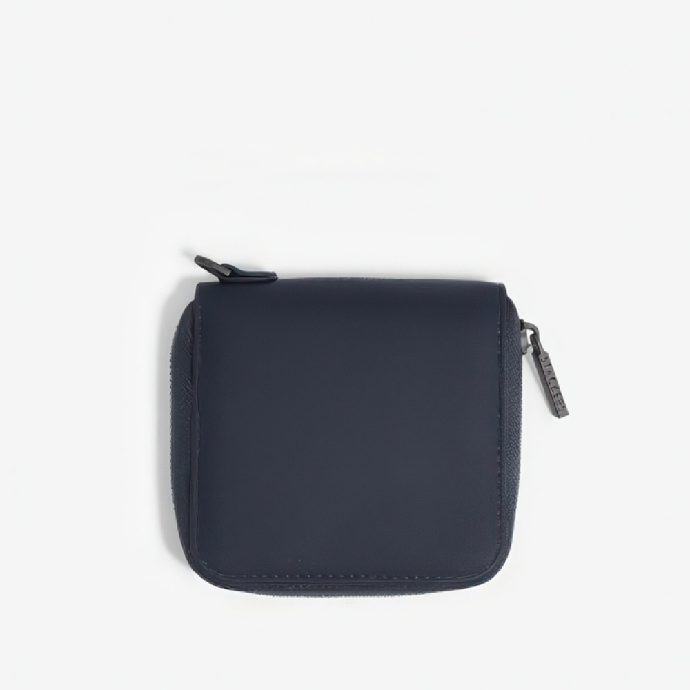 Fodral för smycken, STACKERS COMPACT JEWELLRY PURSE, 11 x 11 x 2,5 cm, Pebble Navy / Grå i gruppen Förvaring / Förvaring på resa / Smyckesförvaring för resa hos SmartaSaker.se (40611)