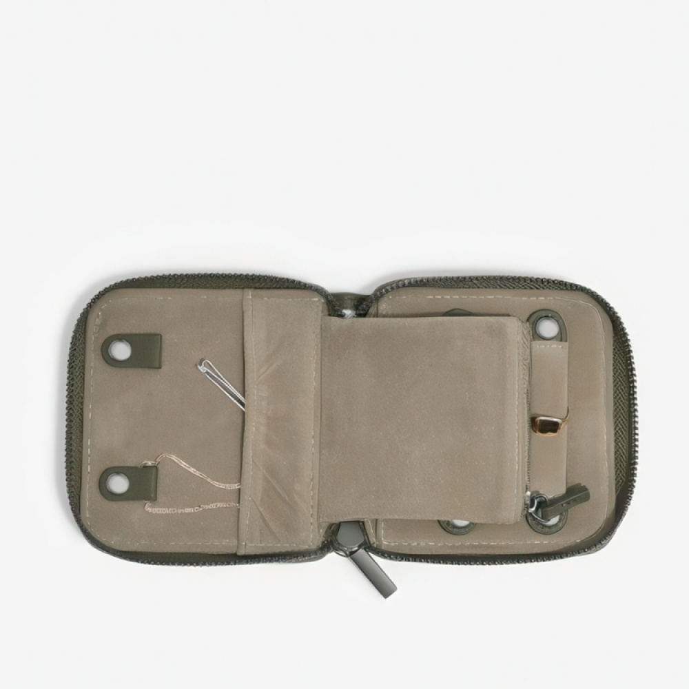 Fodral för smycken, STACKERS COMPACT JEWELLRY PURSE, 11 x 11 x 2,5 cm i gruppen Förvaring / Förvaring på resa / Smyckesförvaring för resa hos SmartaSaker.se (40612)
