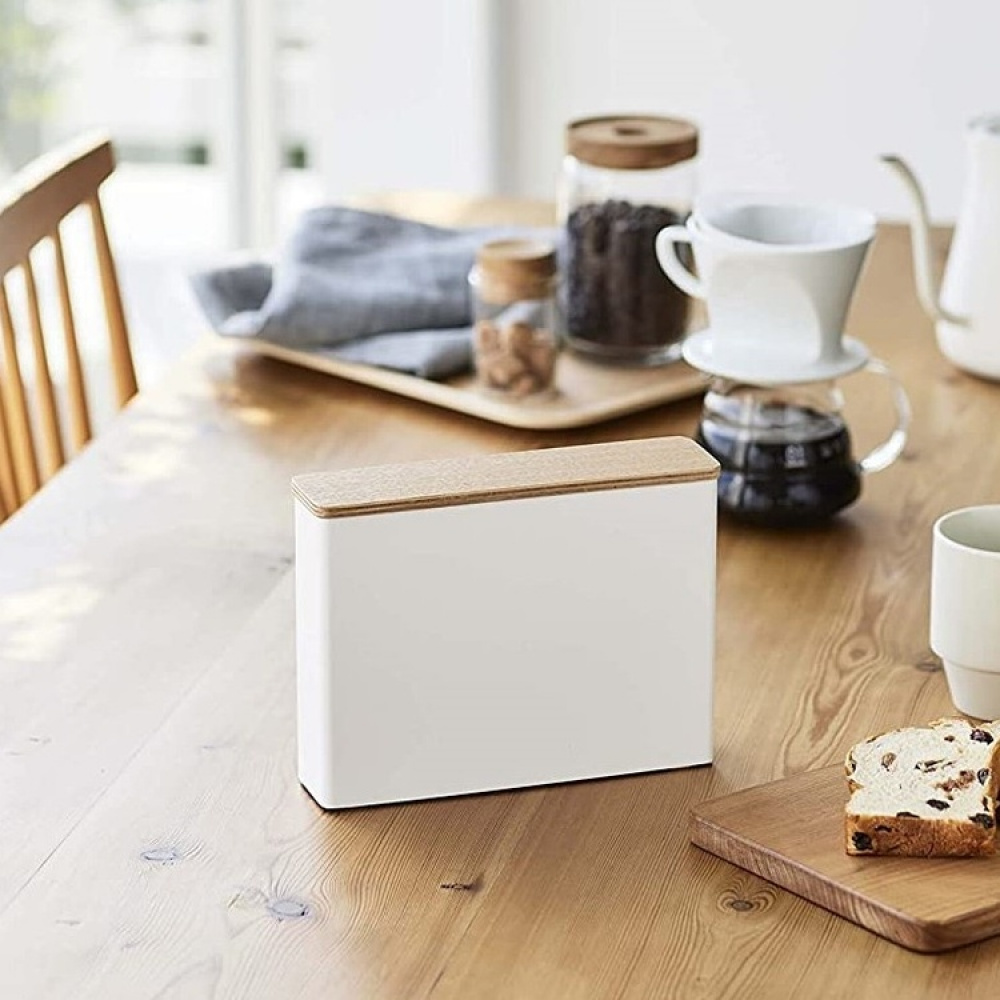 Förvaring av kaffefilter, Metall / Trä, YAMAZAKI COFFEE FILTER CASE, Vit / Natur i gruppen Yamazaki hos SmartaSaker.se (40649)