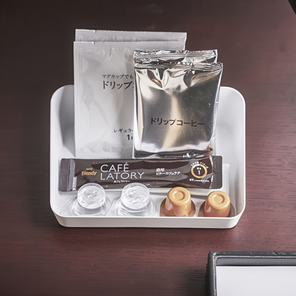 Förvaringsbricka i metall, TOWER AMENITY TRAY, 17,5 x 13,5 x H 5 cm, Yamazaki i gruppen Förvaring / Förvaringslådor / Småförvaring hos SmartaSaker.se (40678)