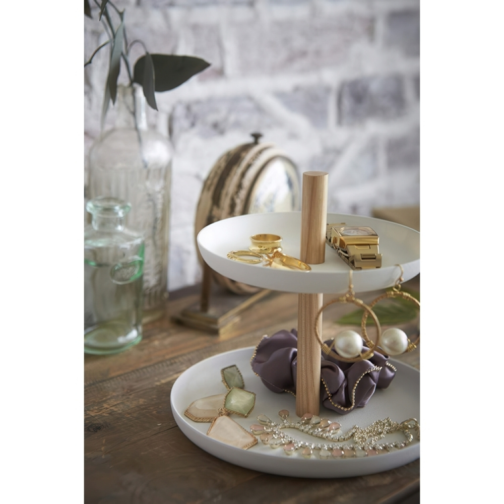 Förvaringsfat / smyckesfat, TOSCA ACCESSORIES TRAY, Yamazaki, Vit i gruppen Förvaring / Sovrumsförvaring / Smyckesförvaring hos SmartaSaker.se (40723)