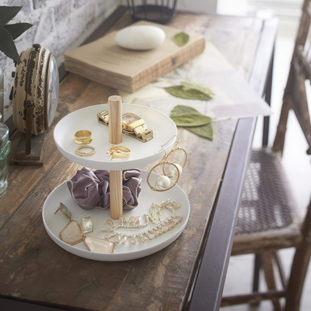 Förvaringsfat / smyckesfat, TOSCA ACCESSORIES TRAY, Yamazaki, Vit i gruppen Förvaring / Sovrumsförvaring / Smyckesförvaring hos SmartaSaker.se (40723)