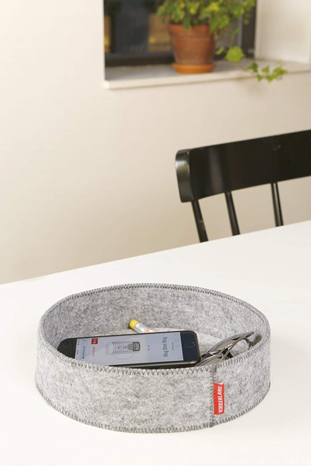 Förvaringsfat i filt, 2 st, ROUND CATCH-ALL TRAYS, Grå i gruppen Förvaring / Garderobsförvaring / Sorteringslådor hos SmartaSaker.se (40724)