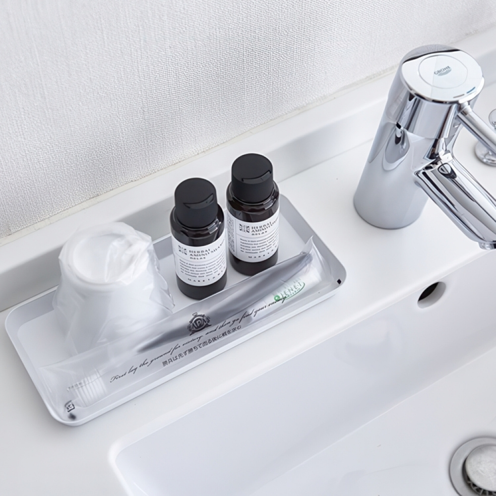 Förvaringsfat i metall, TOWER AMENITY TRAY, 22 x 10 x H 1,5 cm, Yamazaki i gruppen Förvaring / Badrumsförvaring hos SmartaSaker.se (40725)