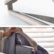 Galgar, 2 st, ORDERLY SUIT HANGERS, Joseph Joseph, 42 cm, Grå-Beige Galgar, 2 st, ORDERLY SUIT HANGERS, Joseph Joseph, 42 cm, Grå-Beige