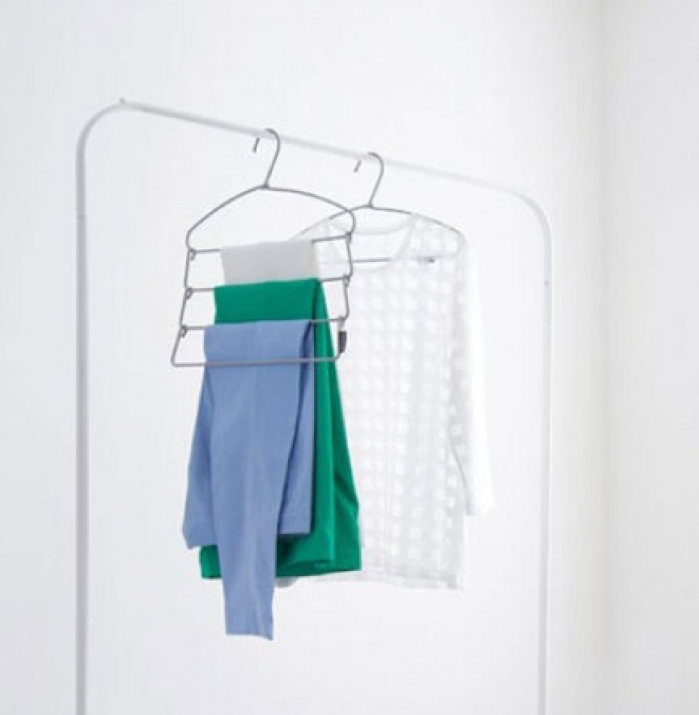 Galge för 4 par byxor, BRABANTIA SPACE-SAVER, 41,5 x H 42,5 cm , Svart / Vit i gruppen Förvaring / Garderobsförvaring / Galgar och hängare hos SmartaSaker.se (40926)