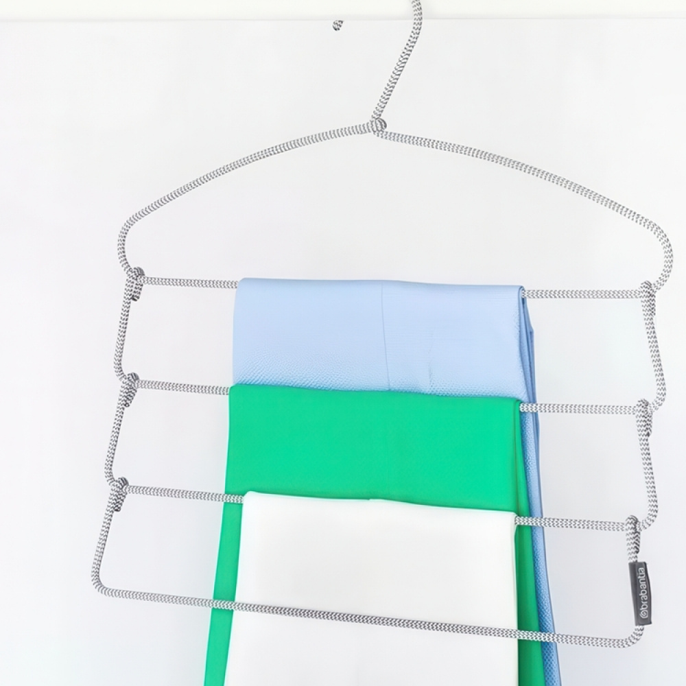 Galge för 4 par byxor, BRABANTIA SPACE-SAVER, 41,5 x H 42,5 cm , Svart / Vit i gruppen Förvaring / Garderobsförvaring / Galgar och hängare hos SmartaSaker.se (40926)