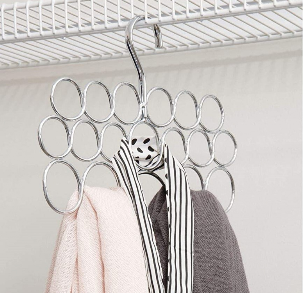 Galge i metall, för sjalar och scarfs, 18 SMALL LOOPS, Silver i gruppen Förvaring / Garderobsförvaring / Galgar och hängare hos SmartaSaker.se (40967)