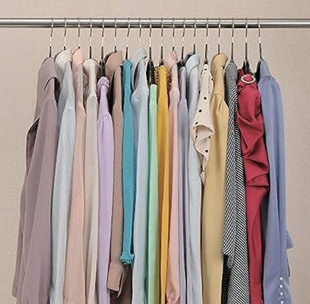 Halkfri galge, 42cm, Beige i gruppen Förvaring / Garderobsförvaring / Galgar och hängare hos SmartaSaker.se (40982-beige-gr)