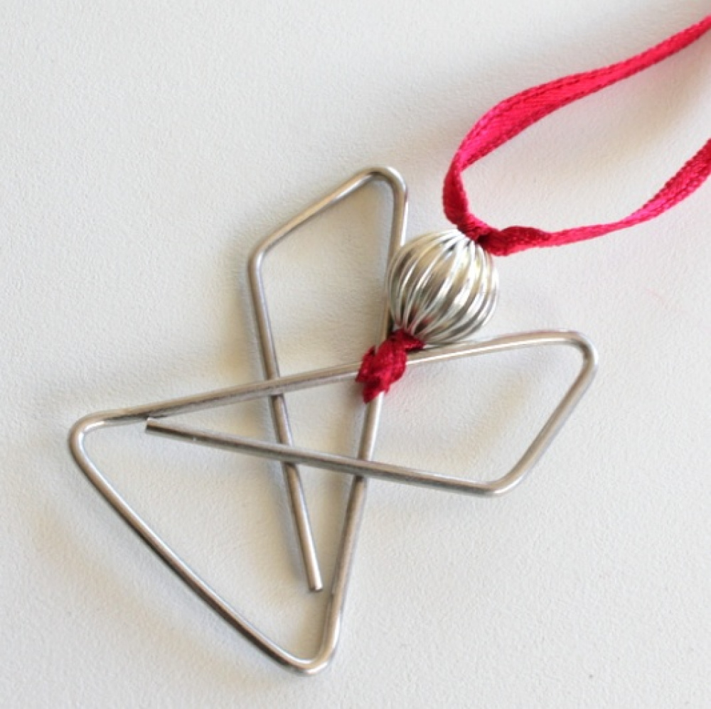 Gem i metall, 25 st, BUTTERFLY CLIPS, 4 x3 cm, Silver i gruppen Förvaring / Kontorsmaterial hos SmartaSaker.se (40997)