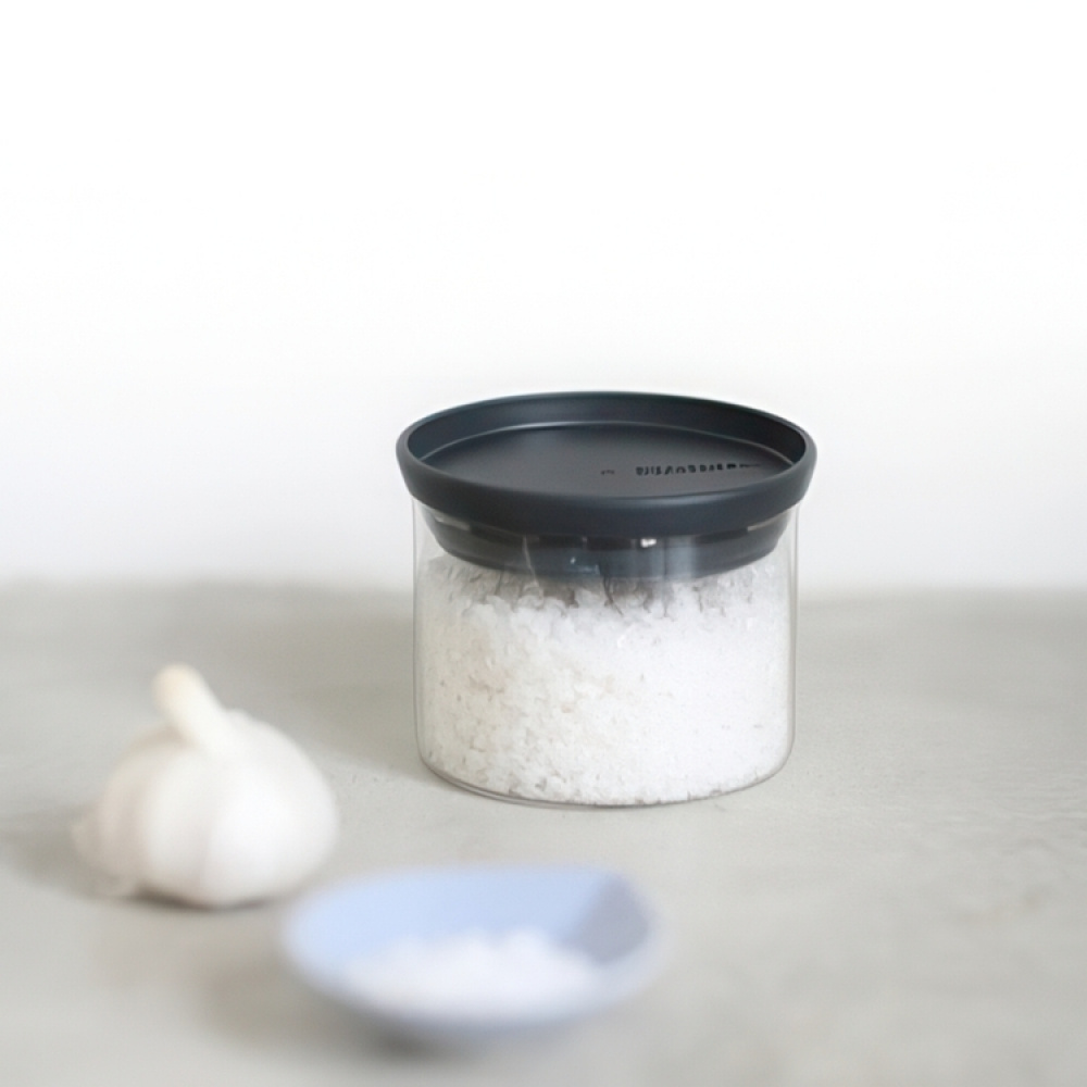 Glasburk 0,3L, STACKABLE SMALL JAR, Ø 10,4 x H 8,5 cm, Brabantia, Klar / Mörkgrå i gruppen Förvaring / Köksförvaring / Förvaringsburkar / Brabantia förvaringsburkar hos SmartaSaker.se (41003)
