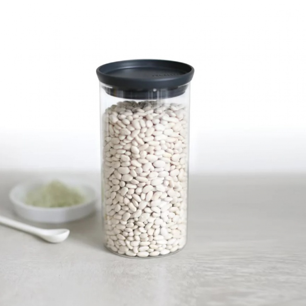 Glasburk 1,1L, STACKABLE LARGE JAR, Ø 10,4 x H 19 cm, Brabantia, Klar / Mörkgrå i gruppen Förvaring / Köksförvaring / Förvaringslådor och burkar hos SmartaSaker.se (41005)
