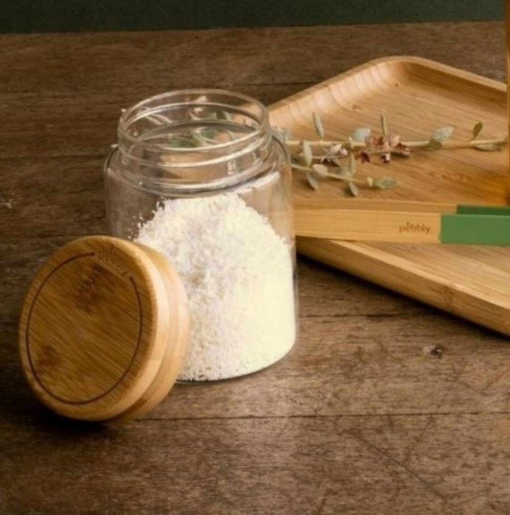Glasburk med bambulock, 450 ml, PEBBLY SMALL ROUND POT, Ø 8 x H 12 cm, Klar / Natur i gruppen Förvaring / Köksförvaring / Förvaringslådor och burkar hos SmartaSaker.se (41020)