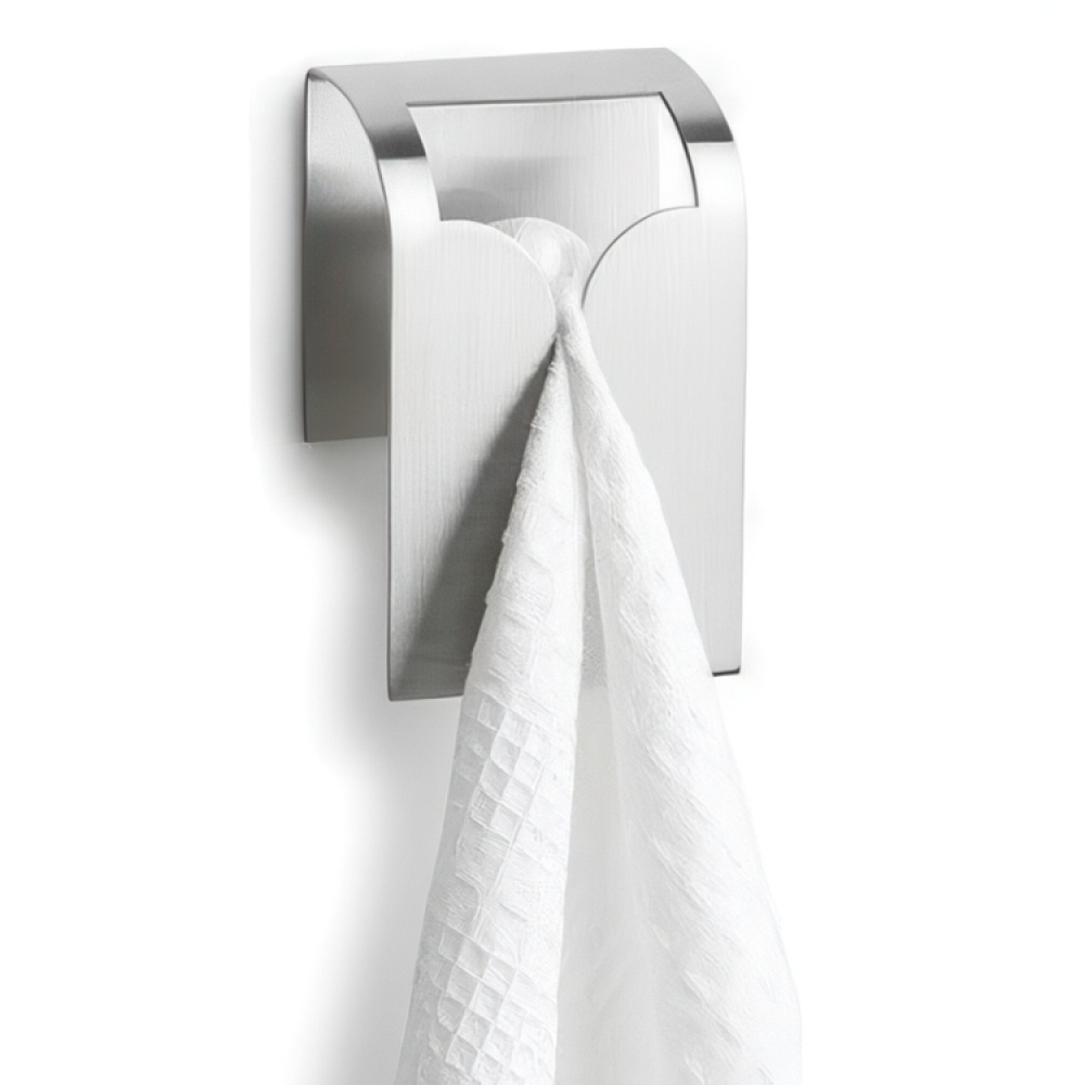 Handdukshållare i metall, Självhäftande, BLOMUS BOGO TOWEL CLIP, 5 x 2.5 x H 8 cm, Svart i gruppen Förvaring / Badrumsförvaring hos SmartaSaker.se (41061)