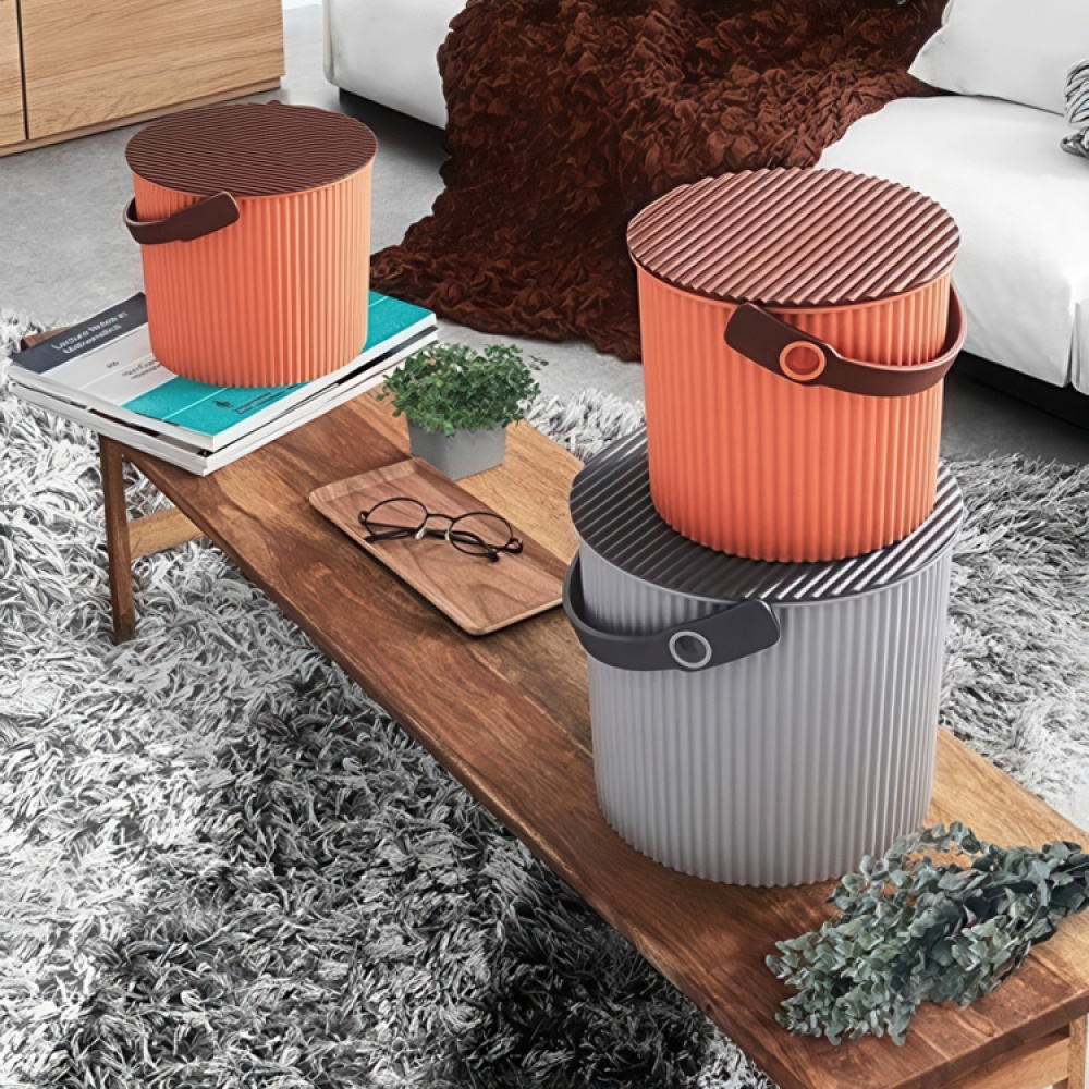 Hink / korg med lock, APRICOT SMALL OMNIOUTIL, 8L, Aprikos i gruppen Förvaring / Förråd- och garageförvaring / Korgar och hinkar hos SmartaSaker.se (41079)