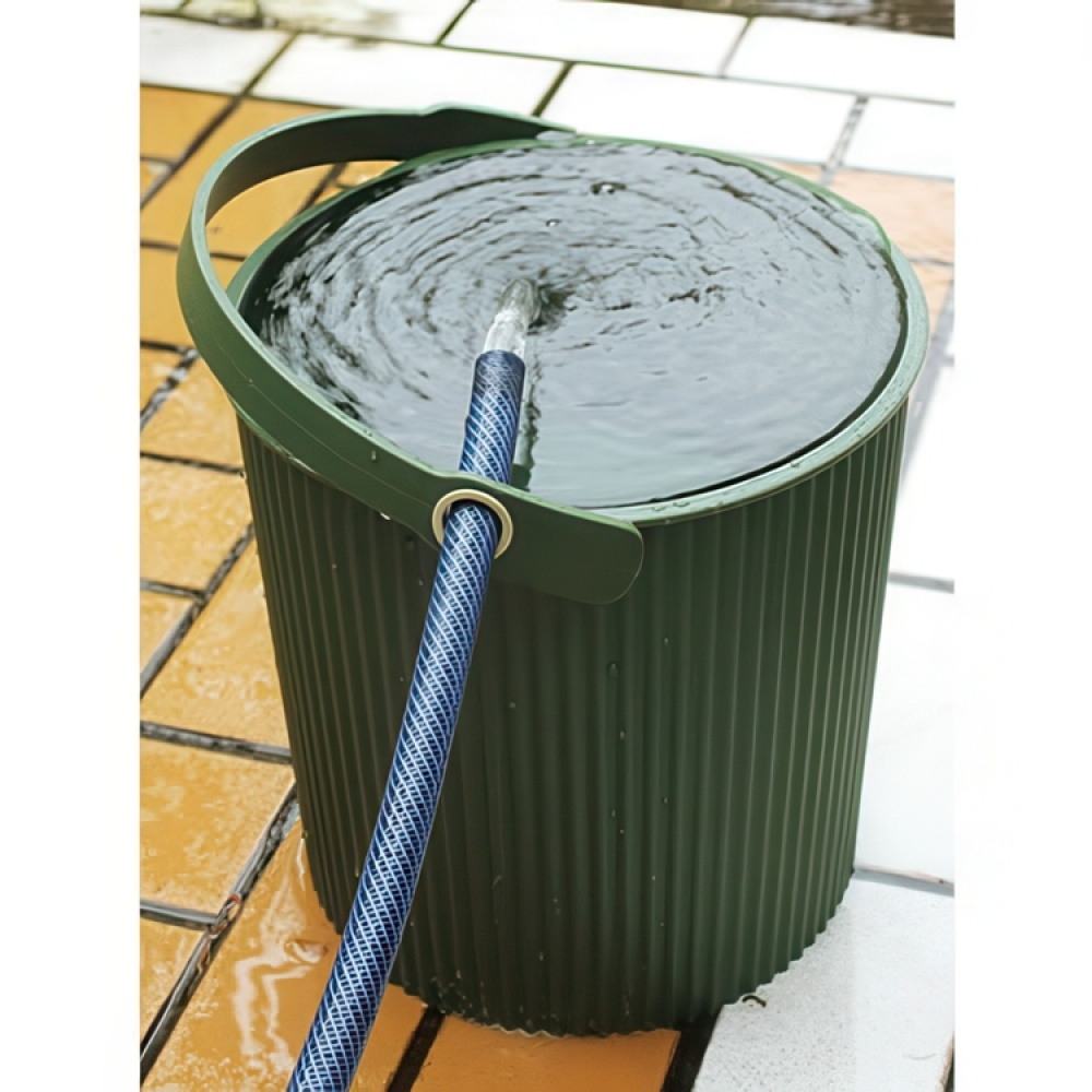 Hink / korg med lock, BAKED GREEN MEDIUM OMNIOUTIL, 10 L, Grön / Mörkgrön i gruppen Förvaring / Förråd- och garageförvaring / Korgar och hinkar hos SmartaSaker.se (41081)