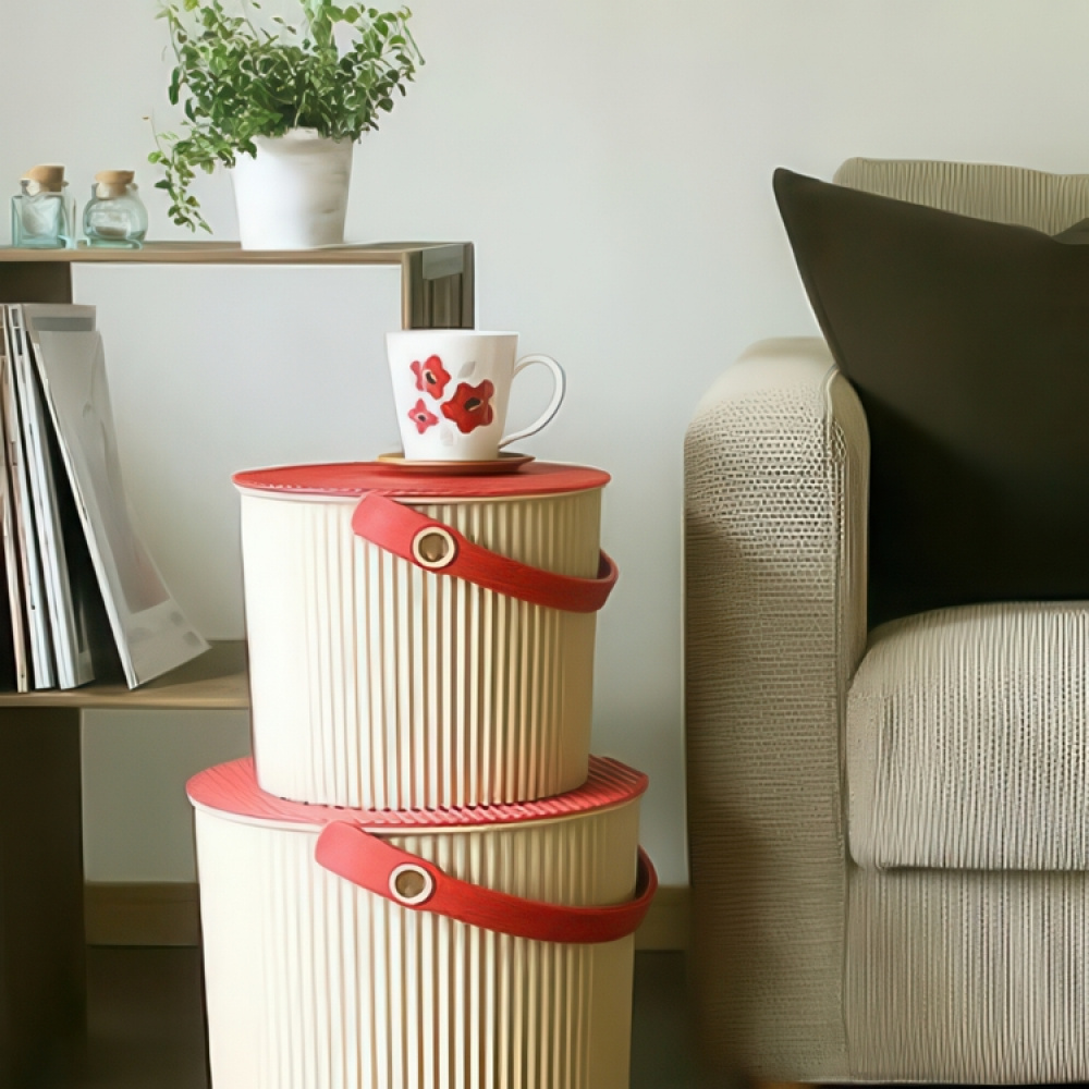 Hink / korg med lock, CAFE AU LAIT LARGE OMNIOUTIL, 20L, Beige / röd i gruppen Förvaring / Förråd- och garageförvaring / Korgar och hinkar hos SmartaSaker.se (41092)