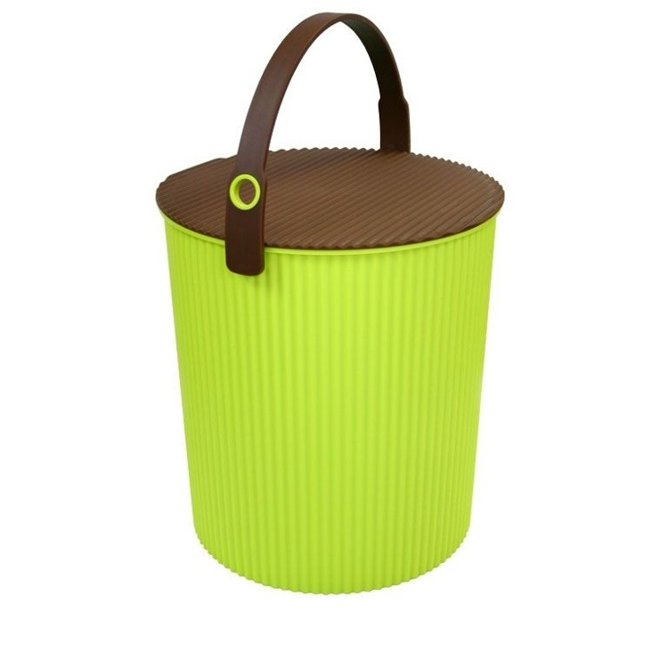 Hink / korg med lock, VIVID GREEN LARGE OMNIOUTIL, 20L, Grön / Brun i gruppen Förvaring / Förråd- och garageförvaring / Korgar och hinkar hos SmartaSaker.se (41144)