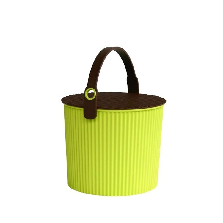 Hink / korg med lock, VIVID GREEN SMALL OMNIOUTIL, 8L, Grön / Brun i gruppen Förvaring / Förråd- och garageförvaring / Korgar och hinkar hos SmartaSaker.se (41145)