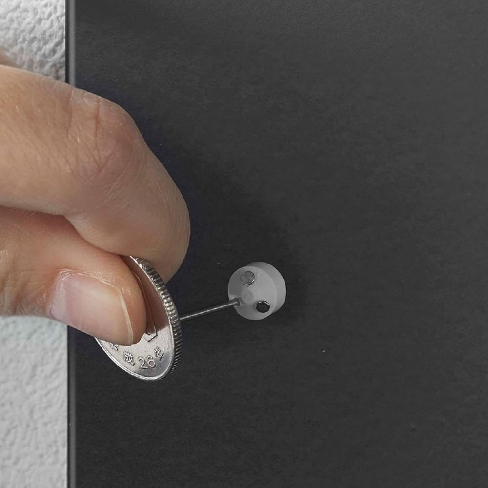 Hylla i metall, För hörn, TOWER CORNER SHELF, Yamazaki, Svart i gruppen Förvaring / Sovrumsförvaring hos SmartaSaker.se (41183)