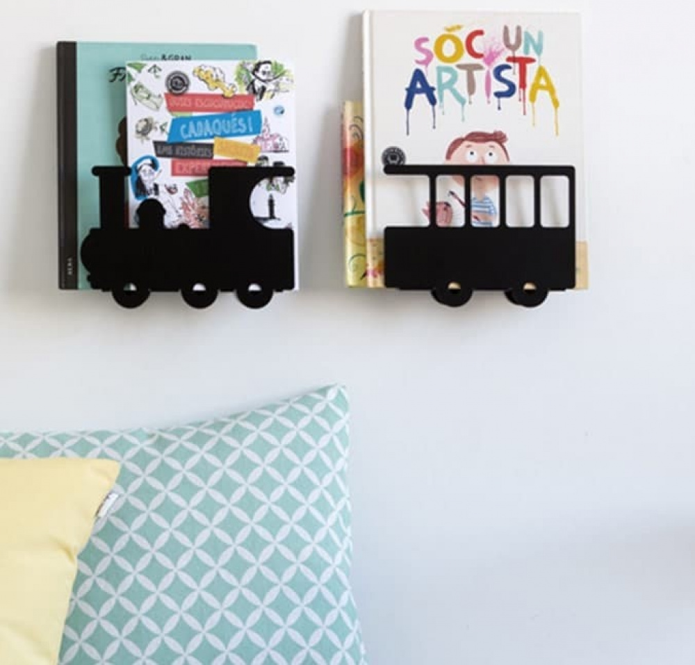 Hyllor för böcker, Lok med vagn. WHITE TRAIN BOOK SHELF, Vit i gruppen Förvaring / Barnrumsförvaring hos SmartaSaker.se (41195)
