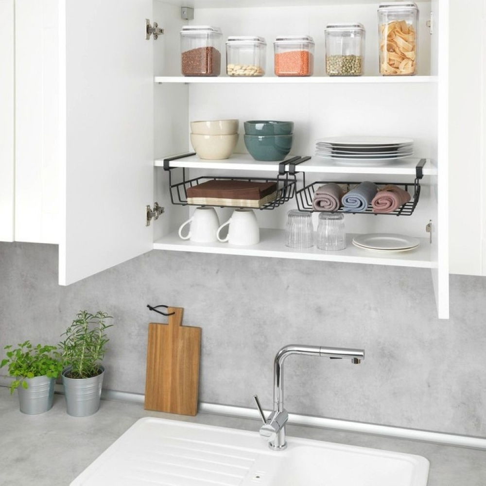 Hängkorg för hylla, PREMIUM UNDER SHELF BASKET, 34 x 25 x H 13 cm, Svart i gruppen Förvaring / Köksförvaring / Organisera köksskåp / Under hyllan-förvaring hos SmartaSaker.se (41313)