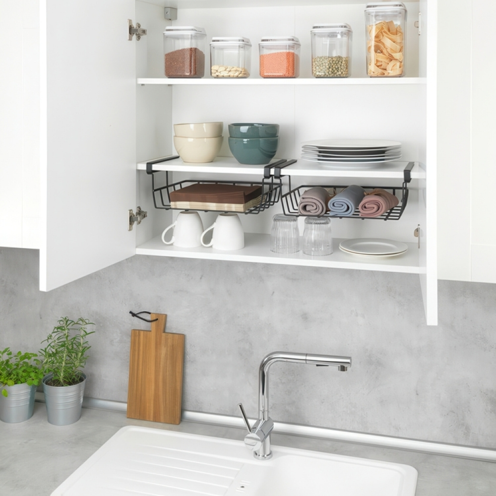 Hängkorg för hylla, PREMIUM UNDER SHELF BASKET, 34 x 25 x H 13 cm, Svart i gruppen Förvaring / Köksförvaring / Organisera köksskåp / Under hyllan-förvaring hos SmartaSaker.se (41313)