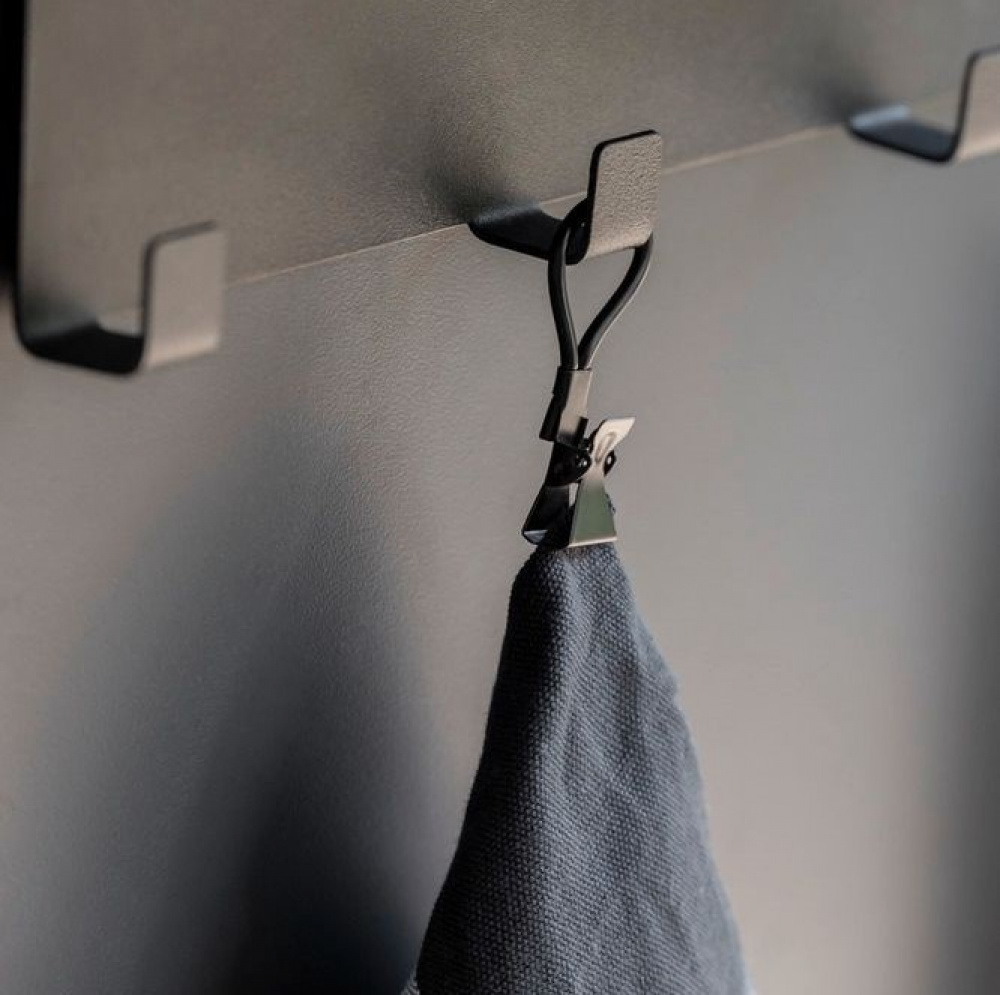 Klämmor för handdukar som saknar ögla, 4 st, TOWEL CLIPS, Svarta i gruppen Förvaring / Badrumsförvaring hos SmartaSaker.se (41453)