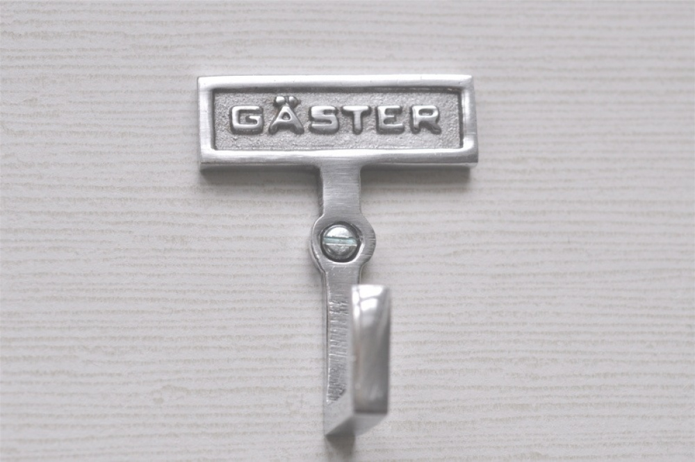Krok med skylt och ram, GÄSTER, H 7 cm, Exmez, Aluminium i gruppen Förvaring / Magneter och självhäftande / Skyltar och etiketter hos SmartaSaker.se (41521)