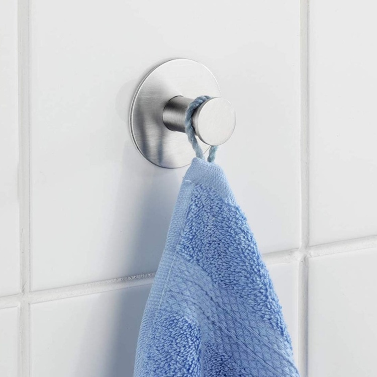 Krok, Självhäftande, Rund, CELANO, Ø 5 x 3,3 cm, Borstat Rostfritt stål i gruppen Förvaring / Magneter och självhäftande / Självhäftande krokar hos SmartaSaker.se (41537)