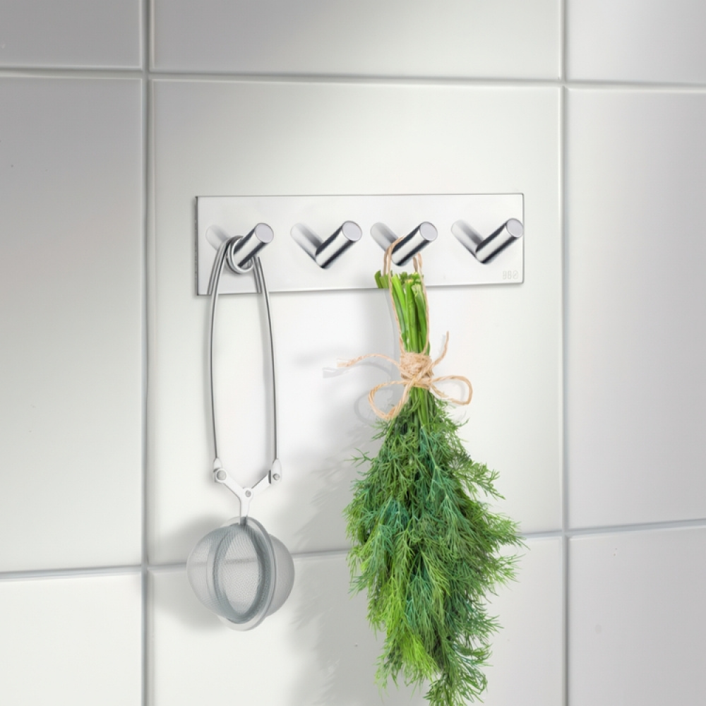 Kroklist, 4 krokar, Självhäftande, Kantig, BESLAGSBODEN i gruppen Förvaring / Magneter och självhäftande / Självhäftande krokar hos SmartaSaker.se (41579)