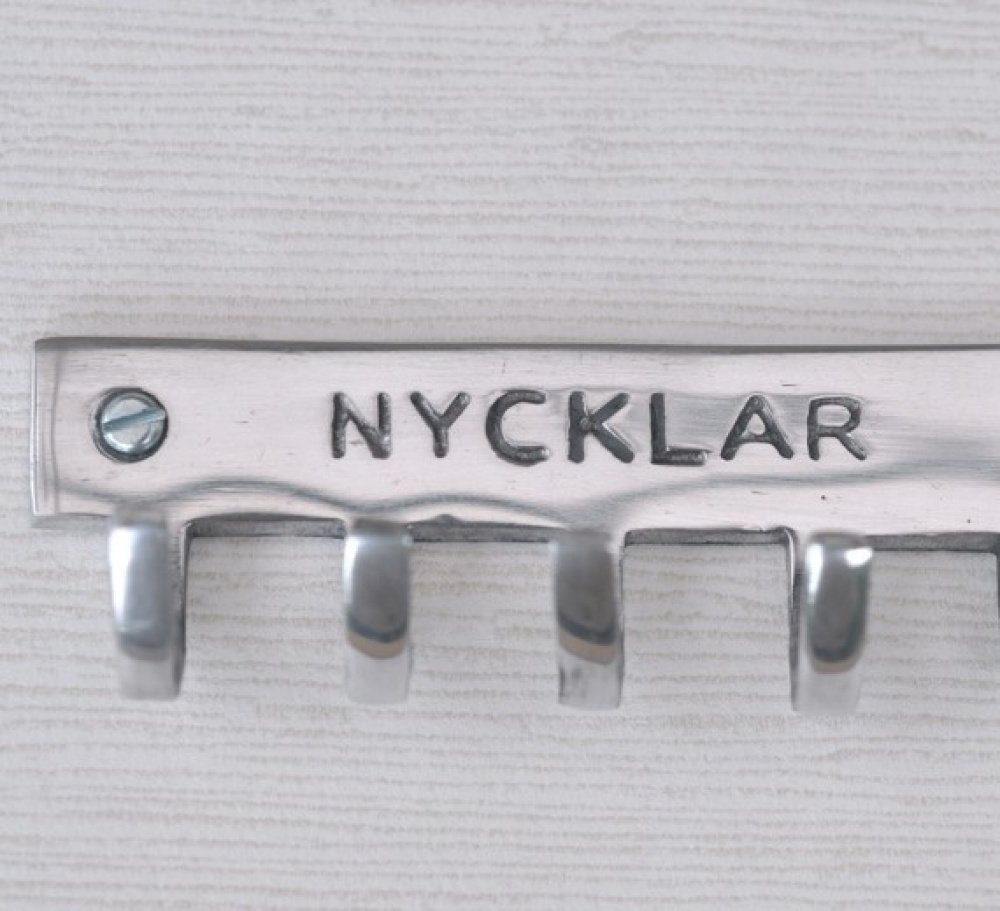 Kroklist, NYCKLAR, Exmez, 12 x 3 x H 4 cm, Aluminium i gruppen Förvaring / Hallförvaring hos SmartaSaker.se (41590)