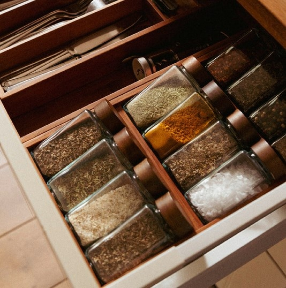 Kryddställ för låda, BAMBOO SPICE RACK, 20 x 38 x H 6 cm, Brun i gruppen Förvaring / Köksförvaring / Organisera köksskåp / Kryddställ hos SmartaSaker.se (41607)