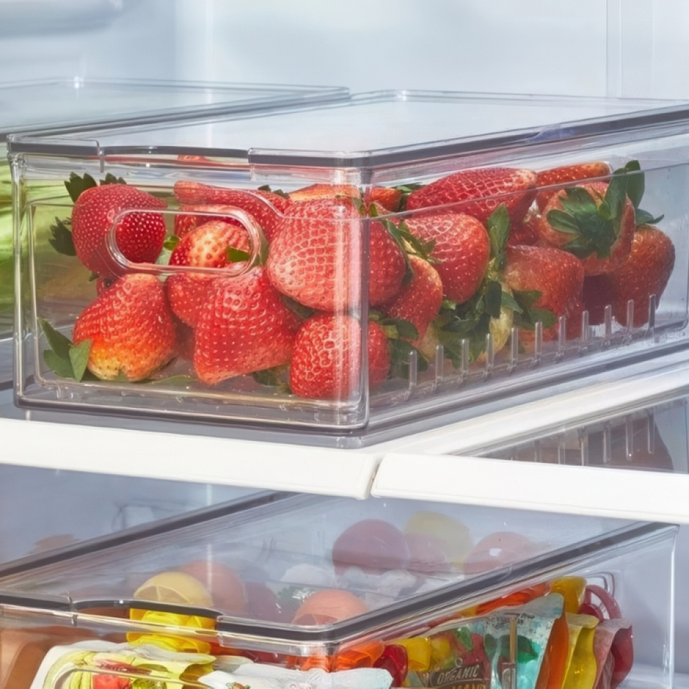 Låda för kylen, med lock och durkslag, THE HOME EDIT LARGE BERRY BIN, 15,2 x 30,5 x H10,8 cm, Transparent i gruppen Förvaring / Köksförvaring / Kylskåpsförvaring hos SmartaSaker.se (41751)
