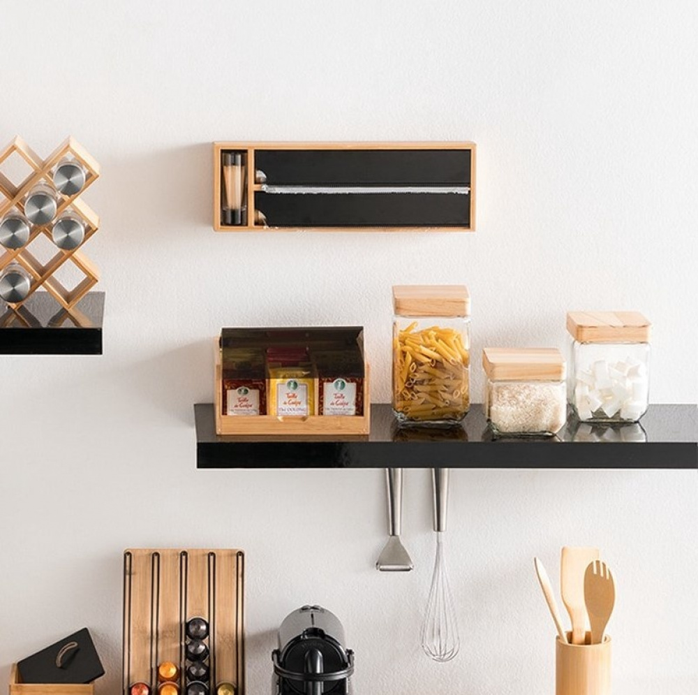 Låda för Sortering av Tepåsar, 6 fack, SQUARE BAMBOO TEA BOX, 22 x 21 x H 10 cm, Natur / Svart i gruppen Förvaring / Köksförvaring / Förvaringslådor och burkar hos SmartaSaker.se (41759)