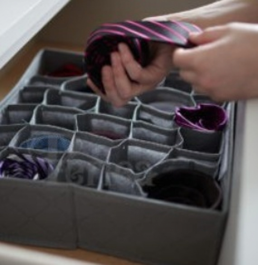 Låda för sortering, tyg, 30 fack, FOSY DRAWER ORGANISER, 32 x 32 x H 10 cm, Svart i gruppen Förvaring / Garderobsförvaring / Sorteringslådor hos SmartaSaker.se (41766)