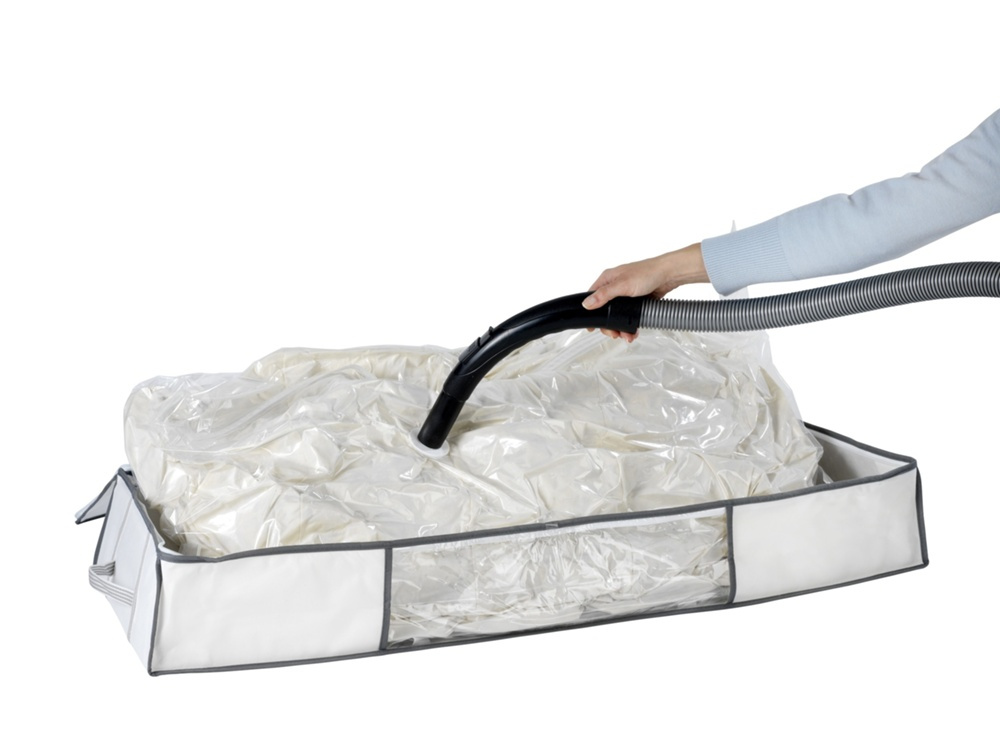Låda med vakuumpåse, under sängen, SOFT BOX UNDER BED, 105 x 45 x H 15cm, vit i gruppen Förvaring / Garderobsförvaring / Vakuumförvaring / Lådor med vakuumpåsar hos SmartaSaker.se (41829)