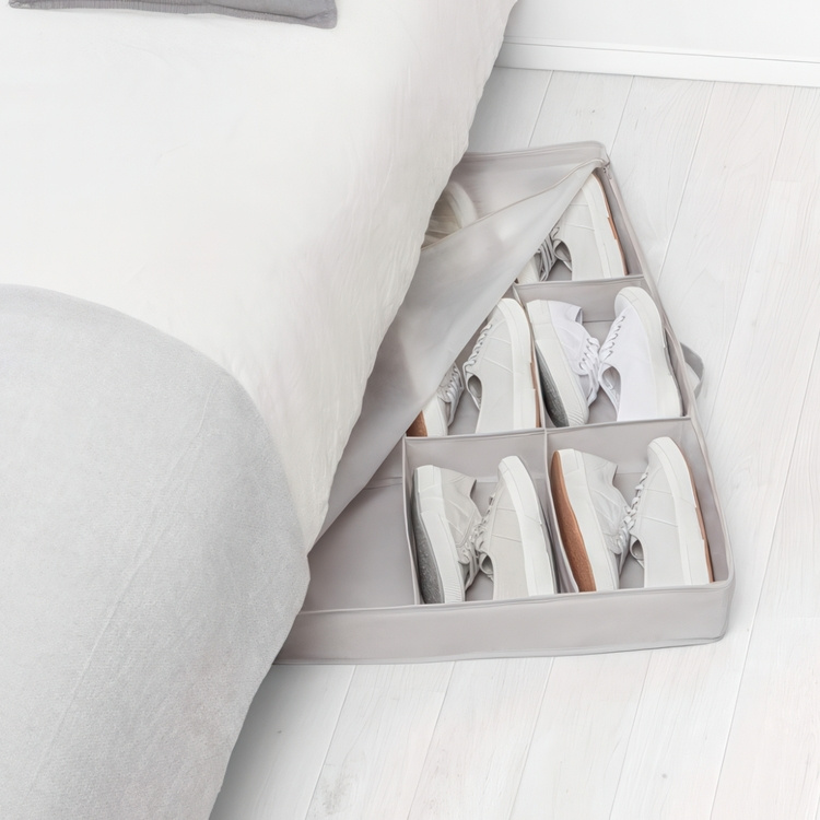 Låda under sängen. Låg, för skor, RAYEN PREMIUM, 90 x 50 x H 10,5 cm, Ljusgrå i gruppen Förvaring / Sovrumsförvaring / Under sängen-förvaring hos SmartaSaker.se (41857)