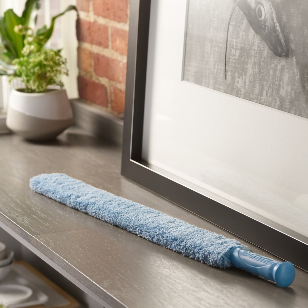 Lång och platt Dammvippa, Böjbar, CLEANING & DUSTING WAND, 7,5 x H 74 cm, Blå i gruppen Förvaring / Städförvaring och sopsortering / Städtrasor och borstar hos SmartaSaker.se (41951)