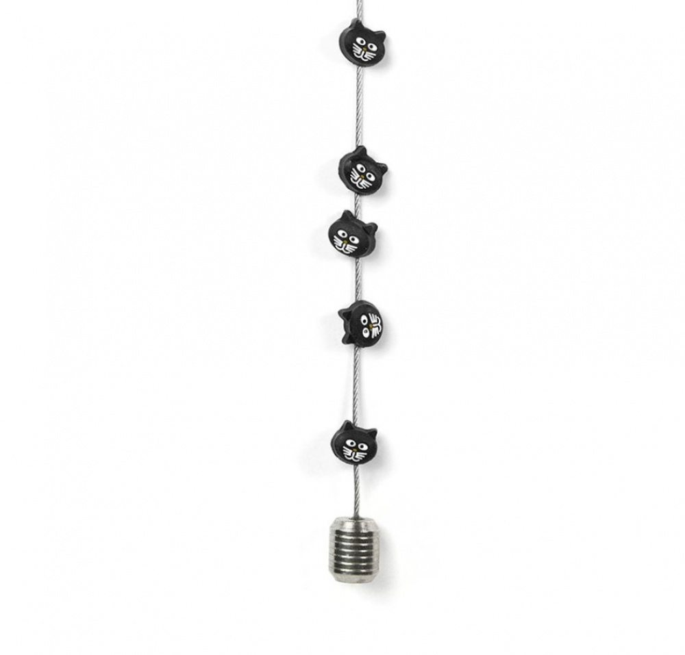 Magnetisk Korthållare med 8 katt-magneter, Lodrät, KITTY CAT WIRE, H 150 cm, Silver / Svart i gruppen Förvaring / Magneter och självhäftande / Magnetförvaring hos SmartaSaker.se (42046)