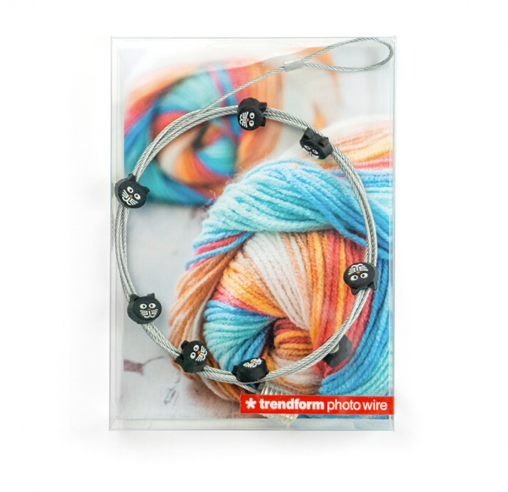 Magnetisk Korthållare med 8 katt-magneter, Lodrät, KITTY CAT WIRE, H 150 cm, Silver / Svart i gruppen Förvaring / Magneter och självhäftande / Magnetförvaring hos SmartaSaker.se (42046)