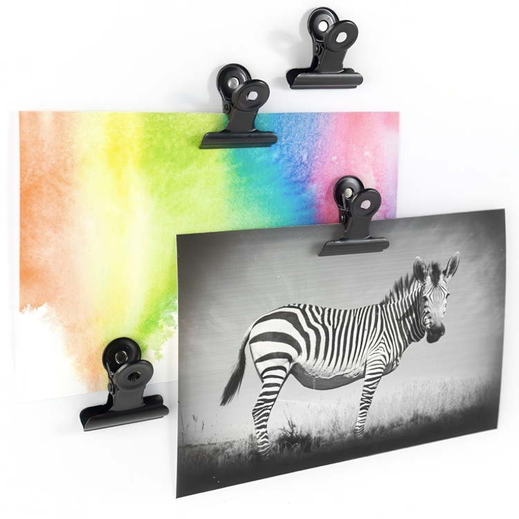 Magnetklämmor, 4 st, GRAFFA CLIPS, 3 x 3 x H 2 cm i gruppen Förvaring / Magneter och självhäftande / Magnetförvaring hos SmartaSaker.se (42082)