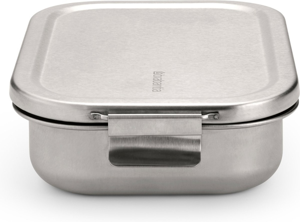 Matlåda i metall, 1,1 L, BRABANTIA MAKE & TAKE MEDIUM LUNCH BOX, 14,4 x 20,6 x H 5,8 cm, Silver i gruppen Förvaring / Köksförvaring / Matlådor / Metall hos SmartaSaker.se (42109)