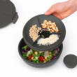 Matlåda för sallad, 1,3 L, BRABANTIA MAKE & TAKE SALAD BOWL, Ø 21 x H 7,5 cm Matlåda för sallad, 1,3 L, BRABANTIA MAKE & TAKE SALAD BOWL, Ø 21 x H 7,5 cm