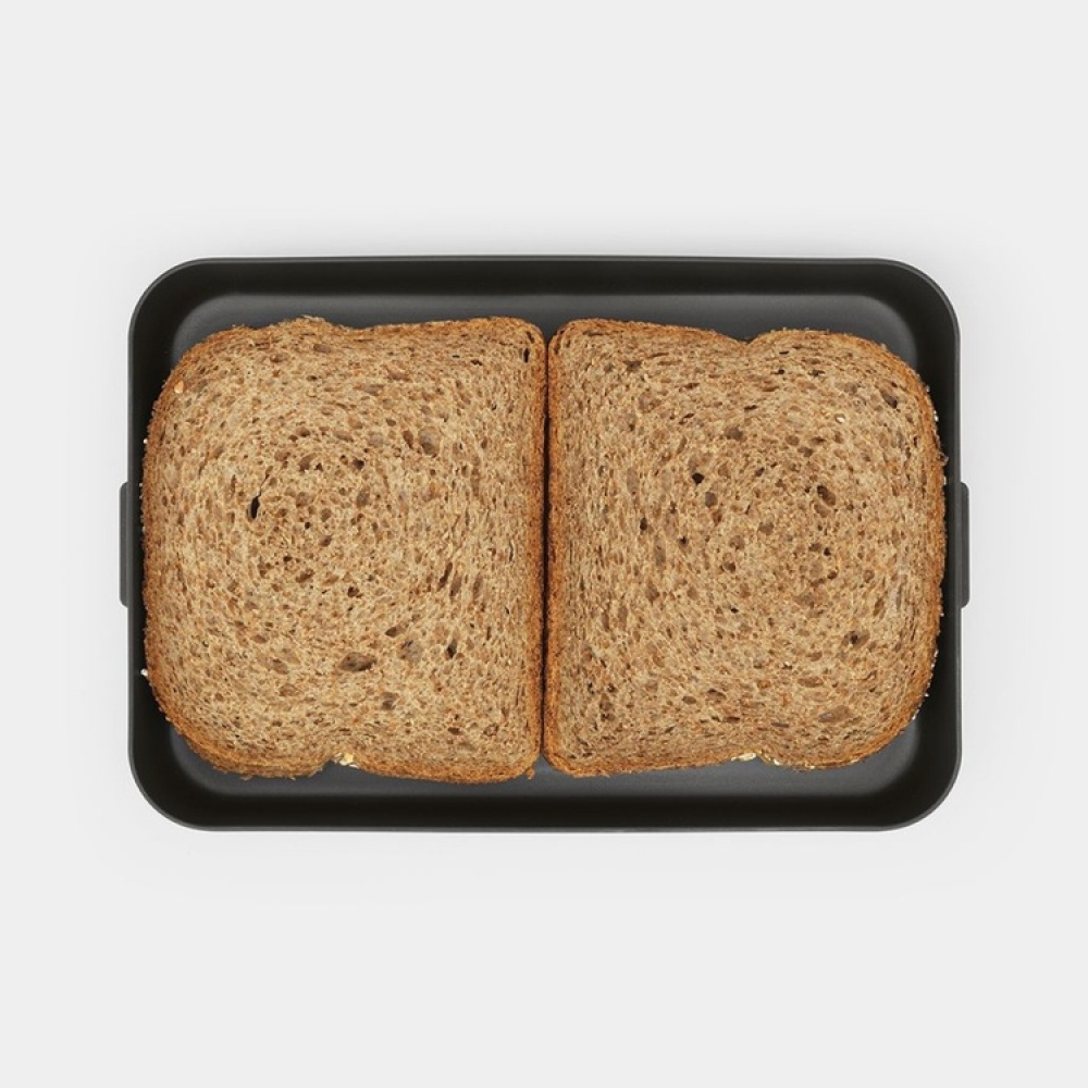 Matlåda, 1,1 L, BRABANTIA MAKE & TAKE FLAT LUNCH BOX , 25,5 x 16,7 x H 3,7 cm, Mörkgrå i gruppen Förvaring / Köksförvaring / Matlådor / Matlådor i plast hos SmartaSaker.se (42151)