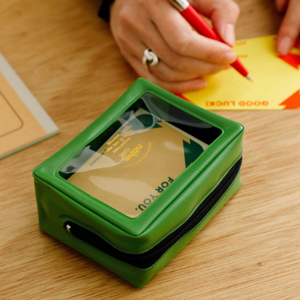 Necessär, PACKING POUCH MINI, 12 x 5,5 x H 9 cm , Nähe i gruppen Förvaring / Förvaring på resa / Necessärer hos SmartaSaker.se (42305)