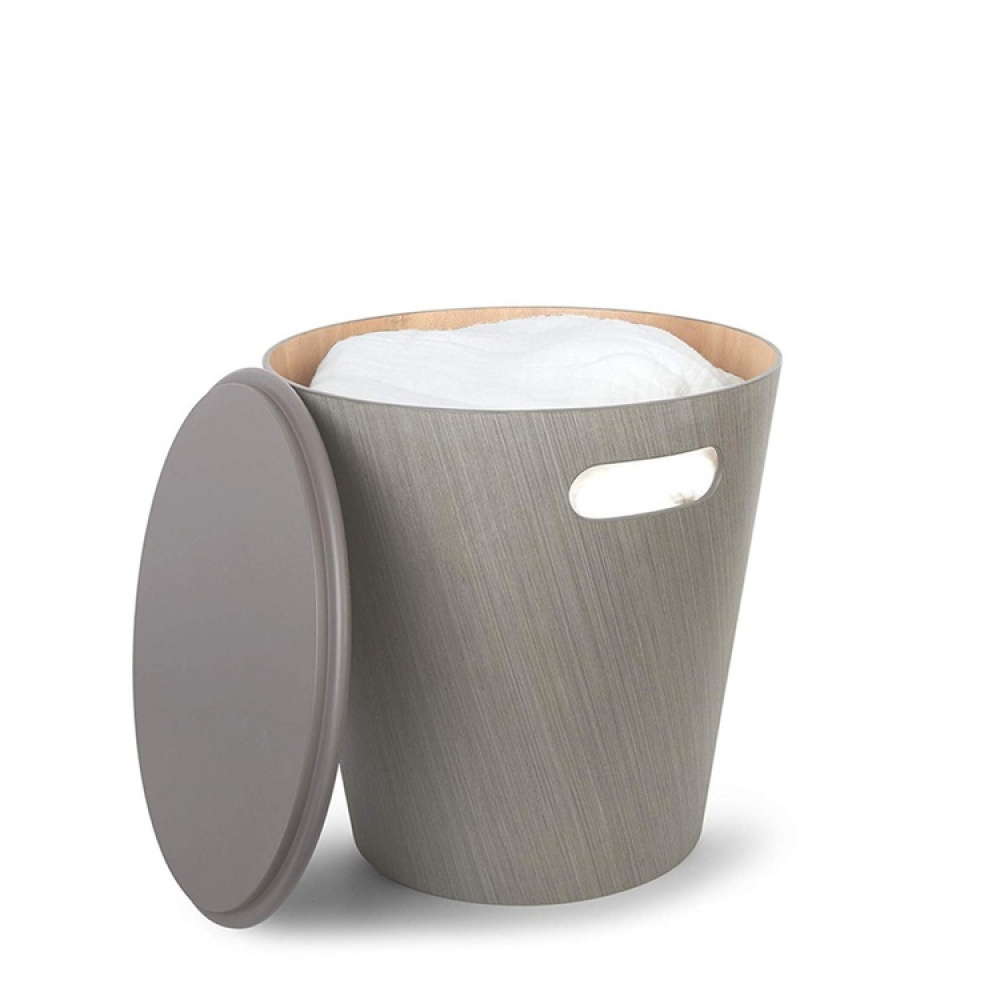 Pall / Bord med förvaring, WOODROW, Umbra, Ø 40 x ca H 42 cm i gruppen Förvaring / Hallförvaring hos SmartaSaker.se (42328)