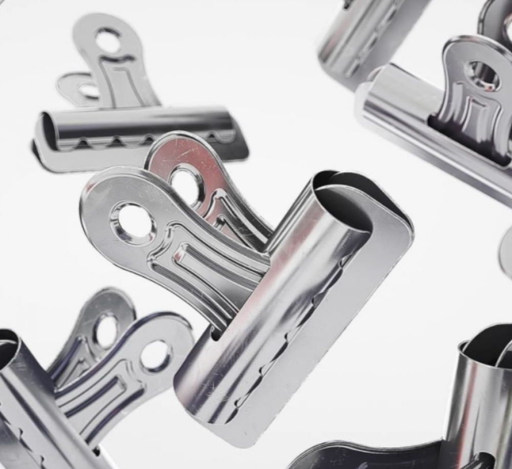 Pappersklämmor i metall , 2 st, BOSTON XL, 6,5 cm, Silver i gruppen Förvaring / Kontorsmaterial hos SmartaSaker.se (42335)