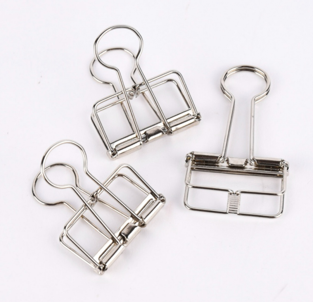 Pappersklämmor, 6 st, WIRE CLIPS SMALL 19 mm, silver i gruppen Förvaring / Kontorsmaterial hos SmartaSaker.se (42361)